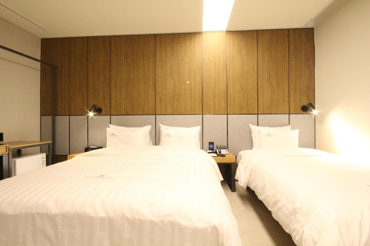 Hotel Eco Stay Jeonju Exteriör bild